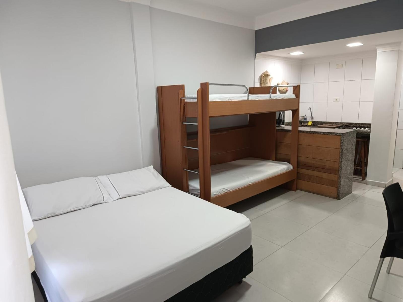 Apartamento Estudio Na Pitangueiras 瓜鲁雅 外观 照片